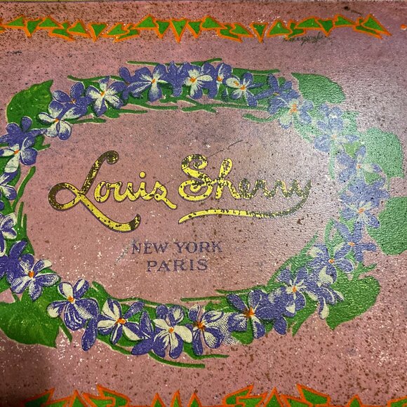 Vintage Chocolate Box from Paris/New York - Picture 1 of 14